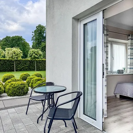 בית אירוח Batory *