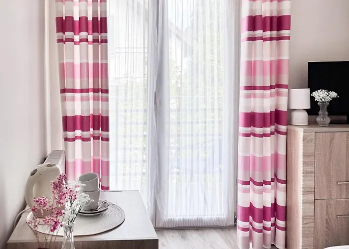 Проживание в семье Batory